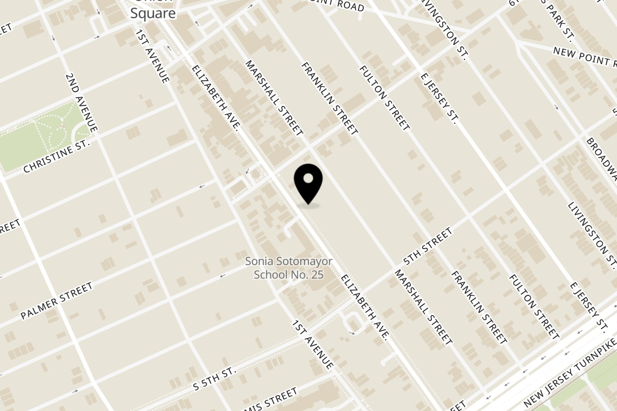 Map showing the location of Banana King Elizabeth on 545 Elizabeth Ave in Elizabeth